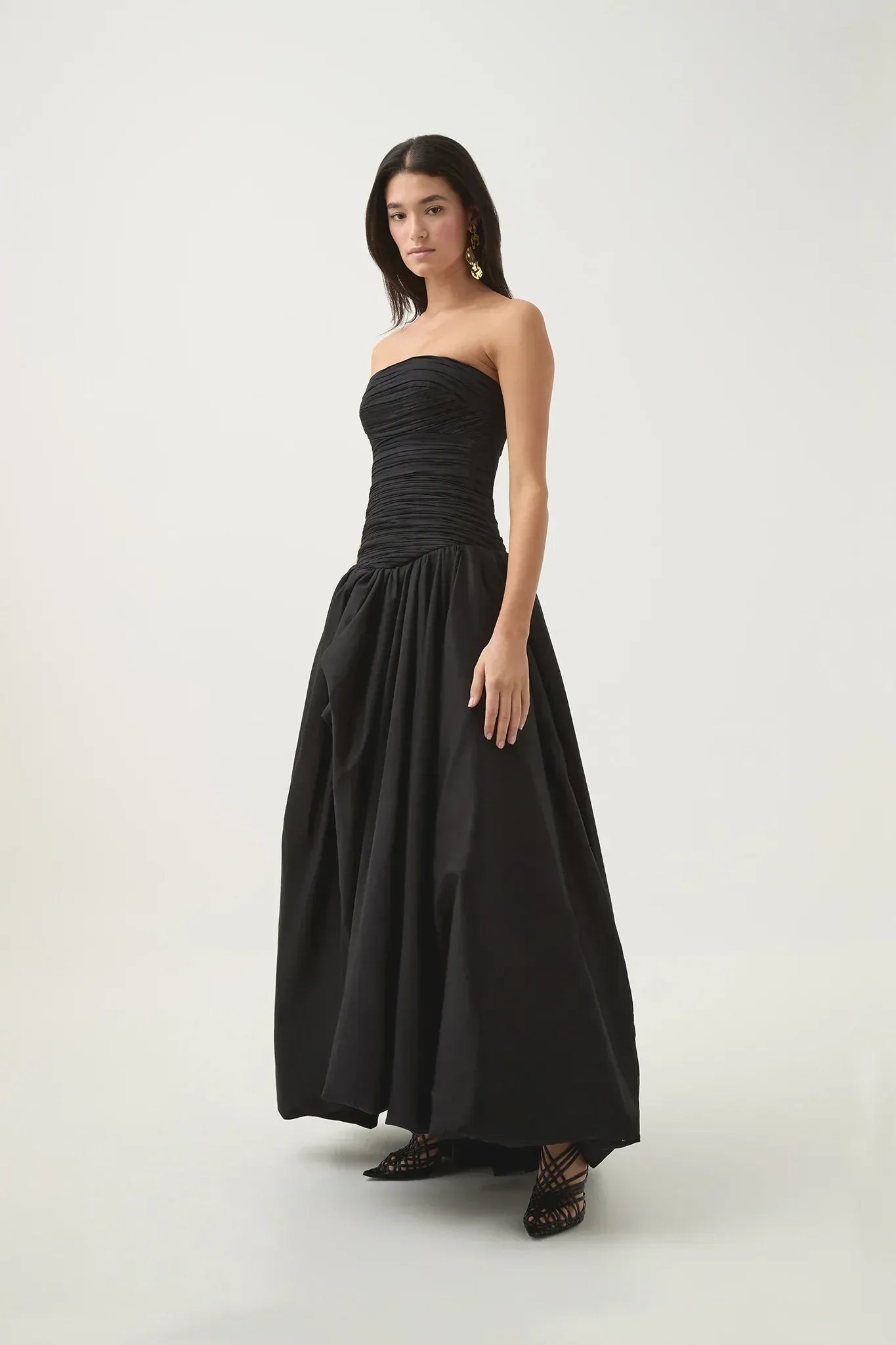 Dramatic Ballgown Strapless Ruched Black Maxi Prom Dress for Women ready to ship