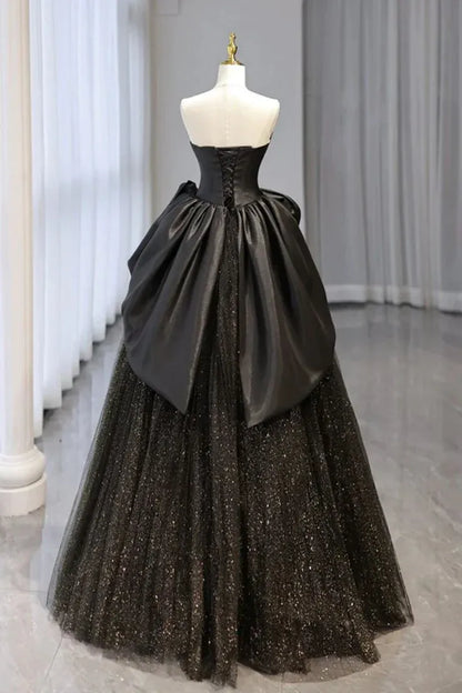 Dramatic Ballgown Sweetheart Sleeveless Bow-Accent Satin Tulle Black Floor-Length Evening Dress for Women