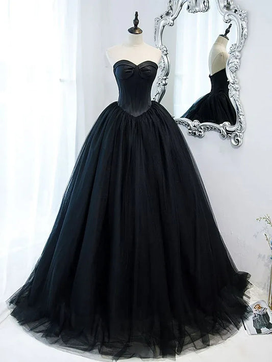 Dramatic Ballgown Sweetheart Sleeveless Lace-Up Tulle Black Maxi Evening Dress for Women