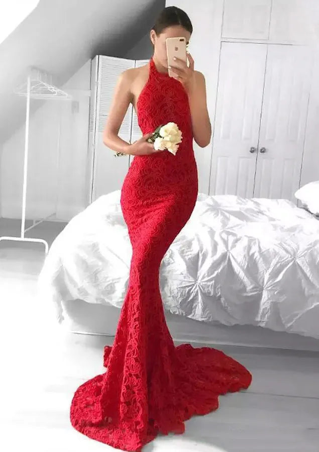 Dramatic Lace Long Evening Dress Red Halter-Neck Sleeveless Party Gown for Women