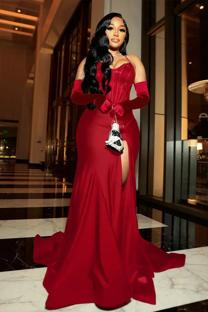 Dramatic Mermaid Spaghetti-Strap Sequin Satin Black Floor-Length Evening Dress with Gloves for Women