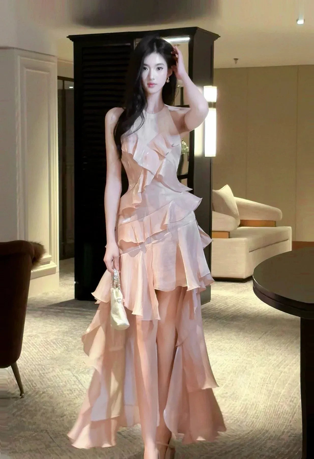 Dreamy A-Line Halter Sleeveless Open Back Floor-Length Evening Party Dress
