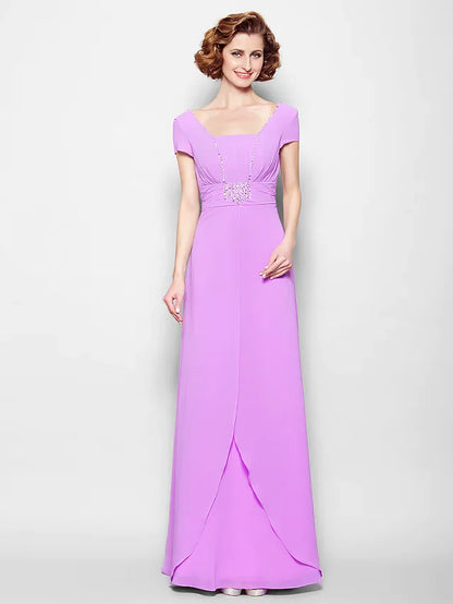 Detailed view of the ruched beading on the bodice of the short sleeve dress.