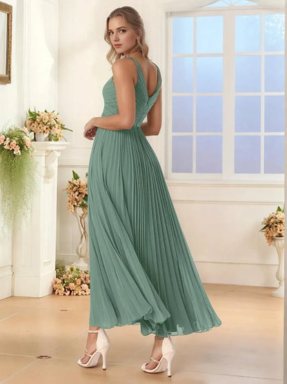 Elegant A-Line V-Neck Spaghetti Strap Pleated Maxi Bridesmaid Dress