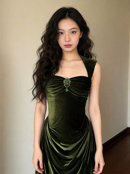 Elegant Ball Gown Sweetheart Neck Sleeveless Zipper Back Floor-Length Dark Green Velvet Formal Dress
