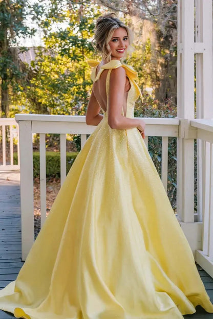 Elegant Ball Gown Tie-Shoulder Sleeveless Open-Back Train Maxi Evening Dress