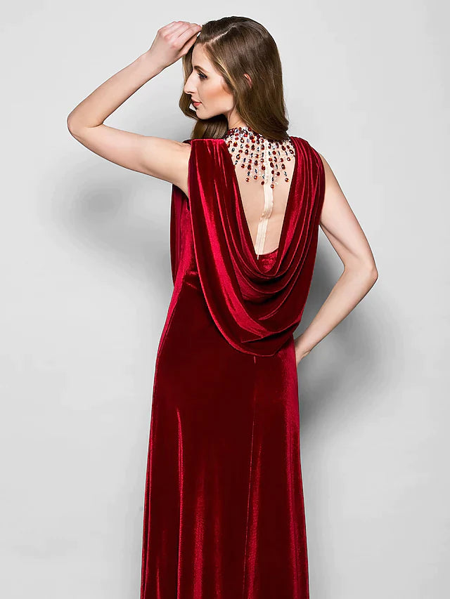 Side view of the elegant velvet Mother of the Bride dress.