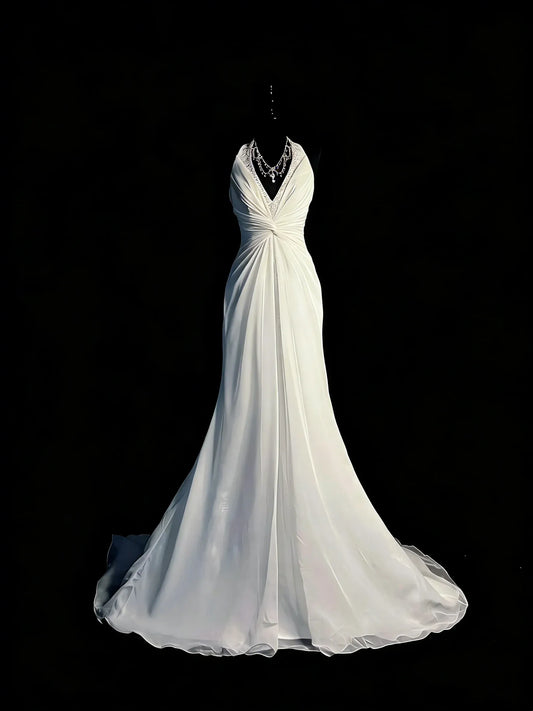 Elegant Mermaid Halter V-Neck Sleeveless Zipper Back Floor-Length Wedding Dress