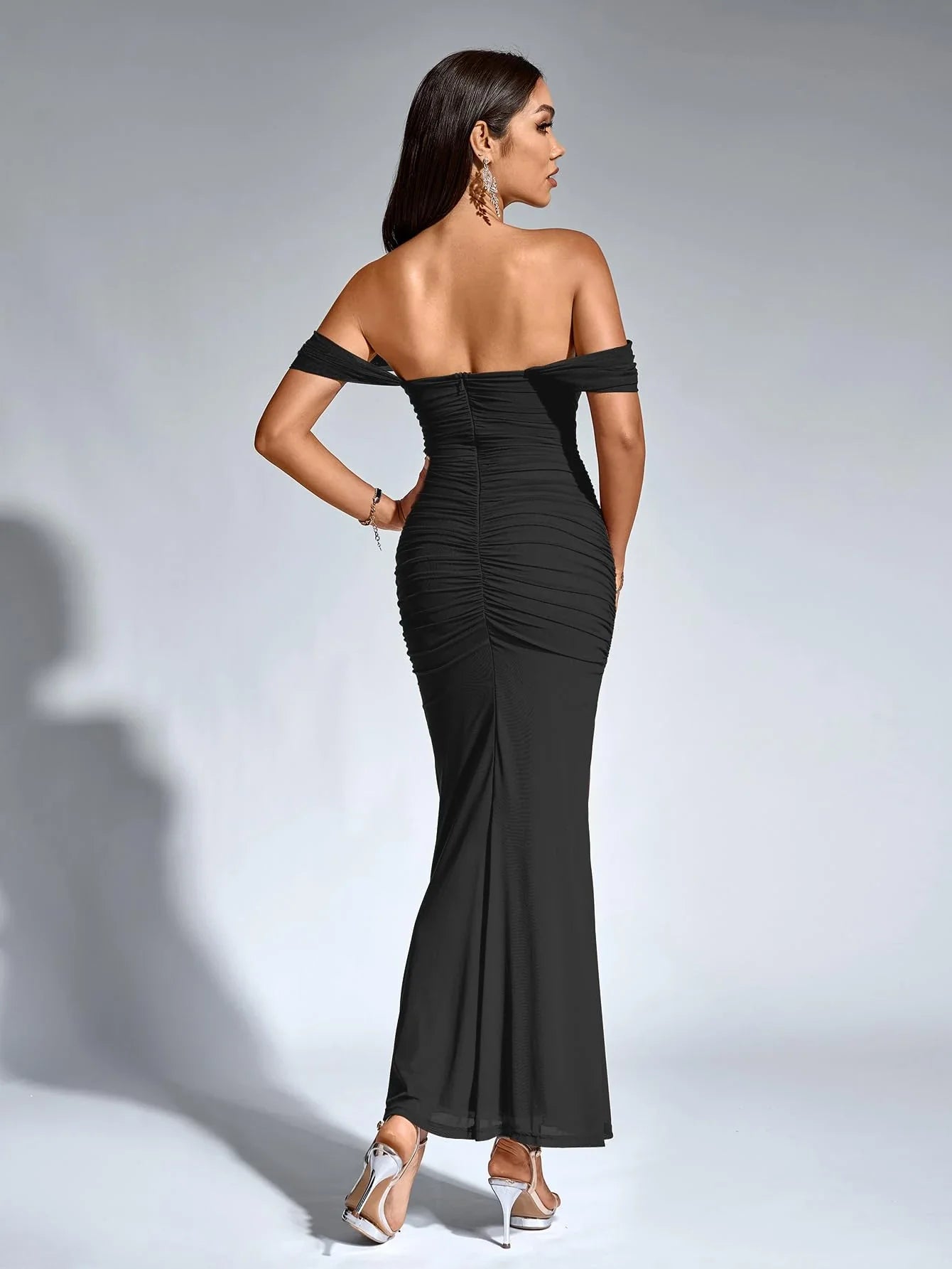 Elegant Mermaid Off-Shoulder Short Sleeve Open Back Floor-Length Evening Dress
