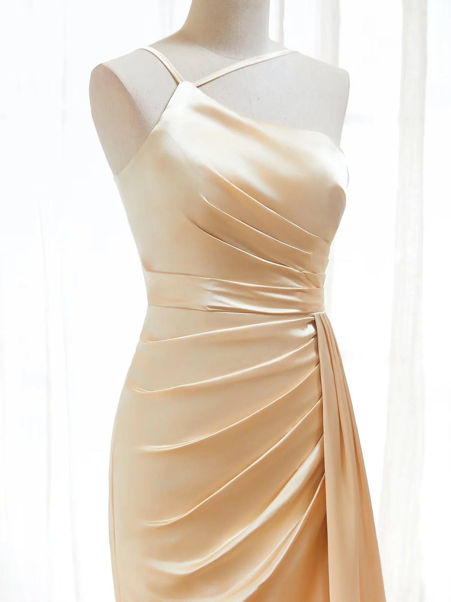 Elegant Mermaid One-Shoulder Sleeveless Crisscross-Lace-Up-Back Train Maxi Evening Dress