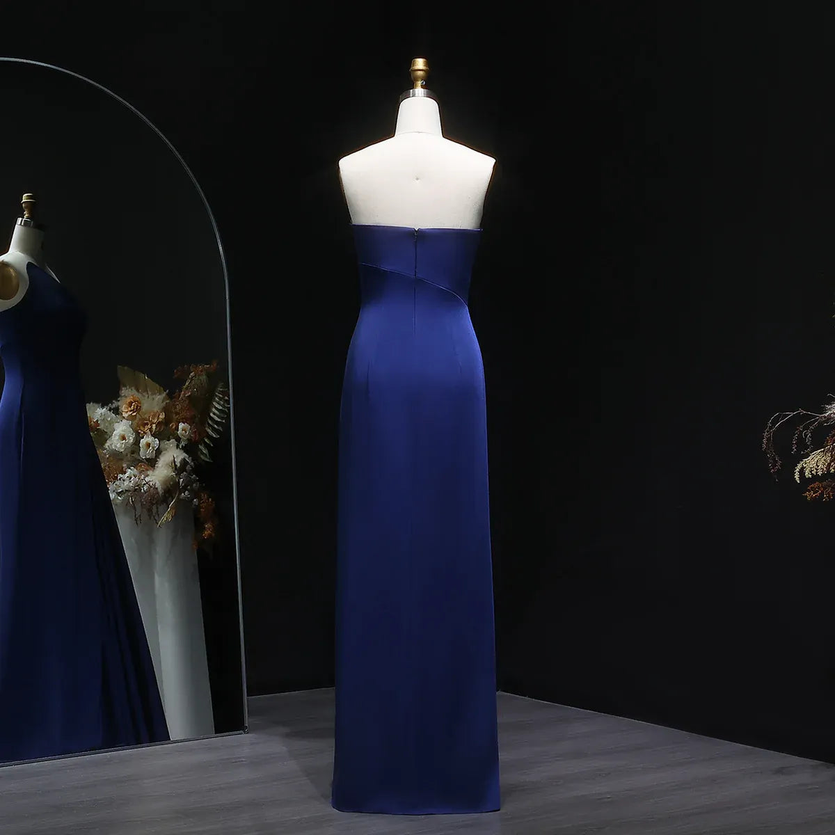 Elegant Mermaid One-Shoulder Sleeveless Ruched Satin Evening Dress