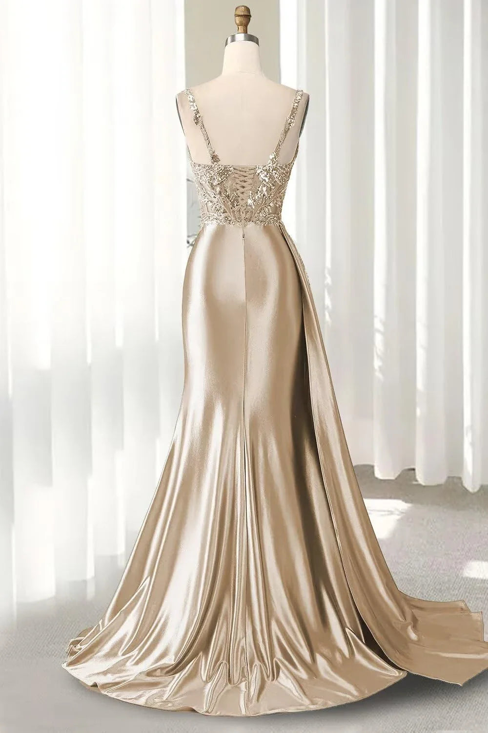 Elegant Mermaid Sweetheart Neckline Beaded Strap High-Slit Maxi Evening Dress