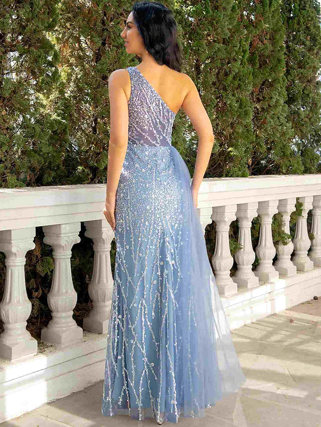 Side view of the elegant one-shoulder mermaid trumpet dress with sequin embellishments.