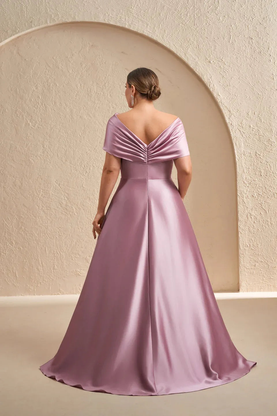 Elegant Plus Size A-Line Off-The-Shoulder Short Sleeve Draped Satin Evening Dress With Train