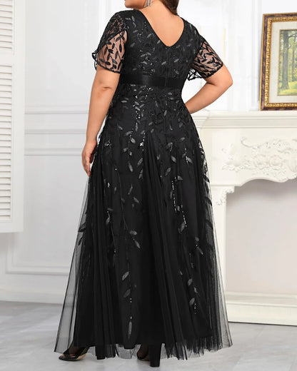 Elegant Plus Size V-Neck Lace Short Sleeve Embellished Waist-Defined Floor-Length Floor-Length