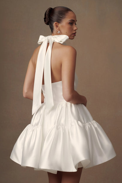 Lovely A-Line Halter Neck Sleeveless Bow Satin White Short Homecoming Dress
