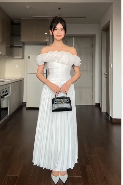 Elegant A-Line Off-the-shoulder Sleeveless Lace Up Floor-Length Evening Dress