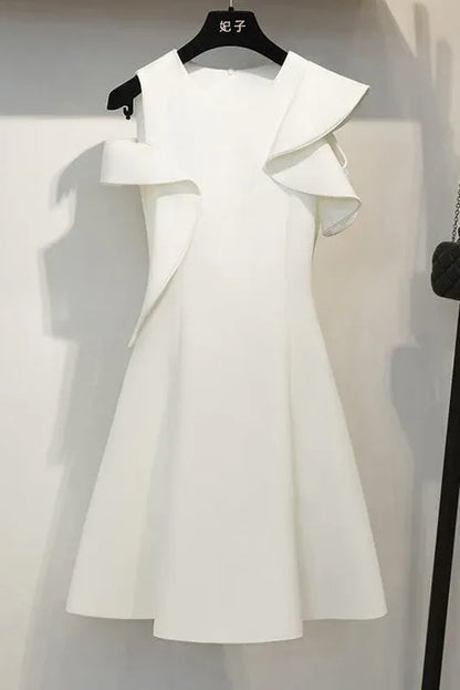 Elegant Modern A-Line Round Neck Ruffle Satin White Short Homecoming Gown for Women