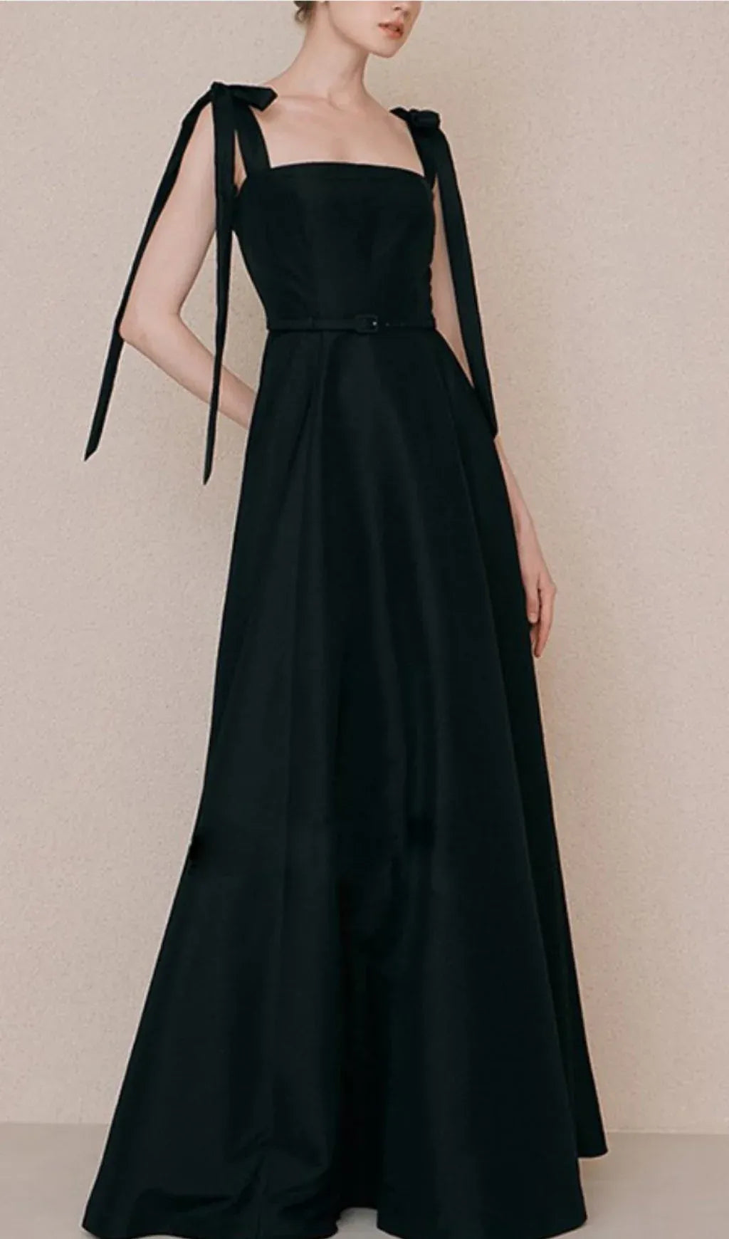 Elegant A-Line Square Neck Bow-Strap Black Floor Length Prom Dress With Belt