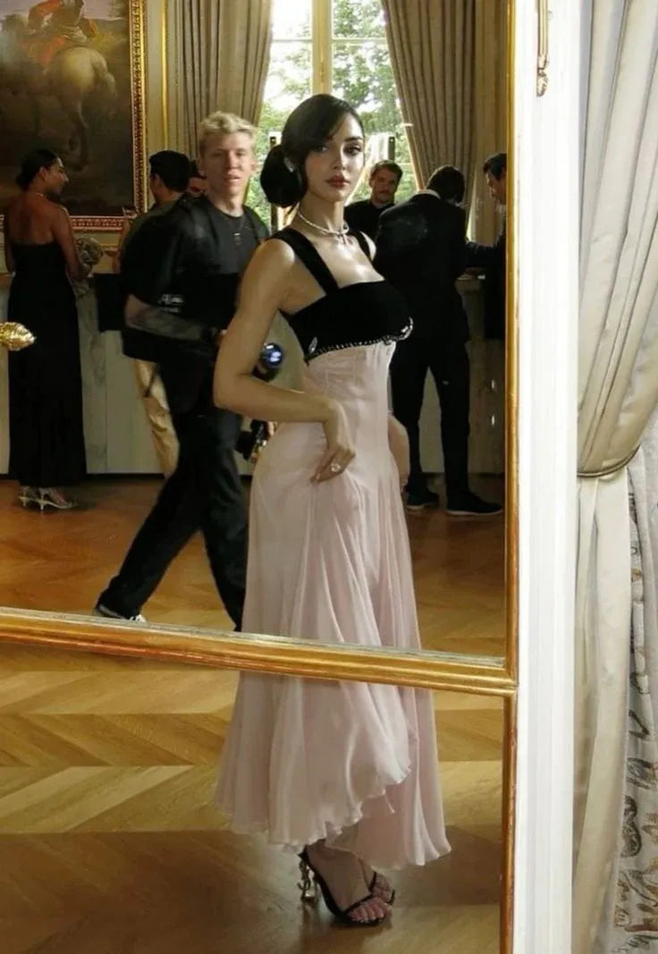 Elegant A-Line Square Neck Sleeveless Sparkle Chiffon Floor-Length Prom Dress