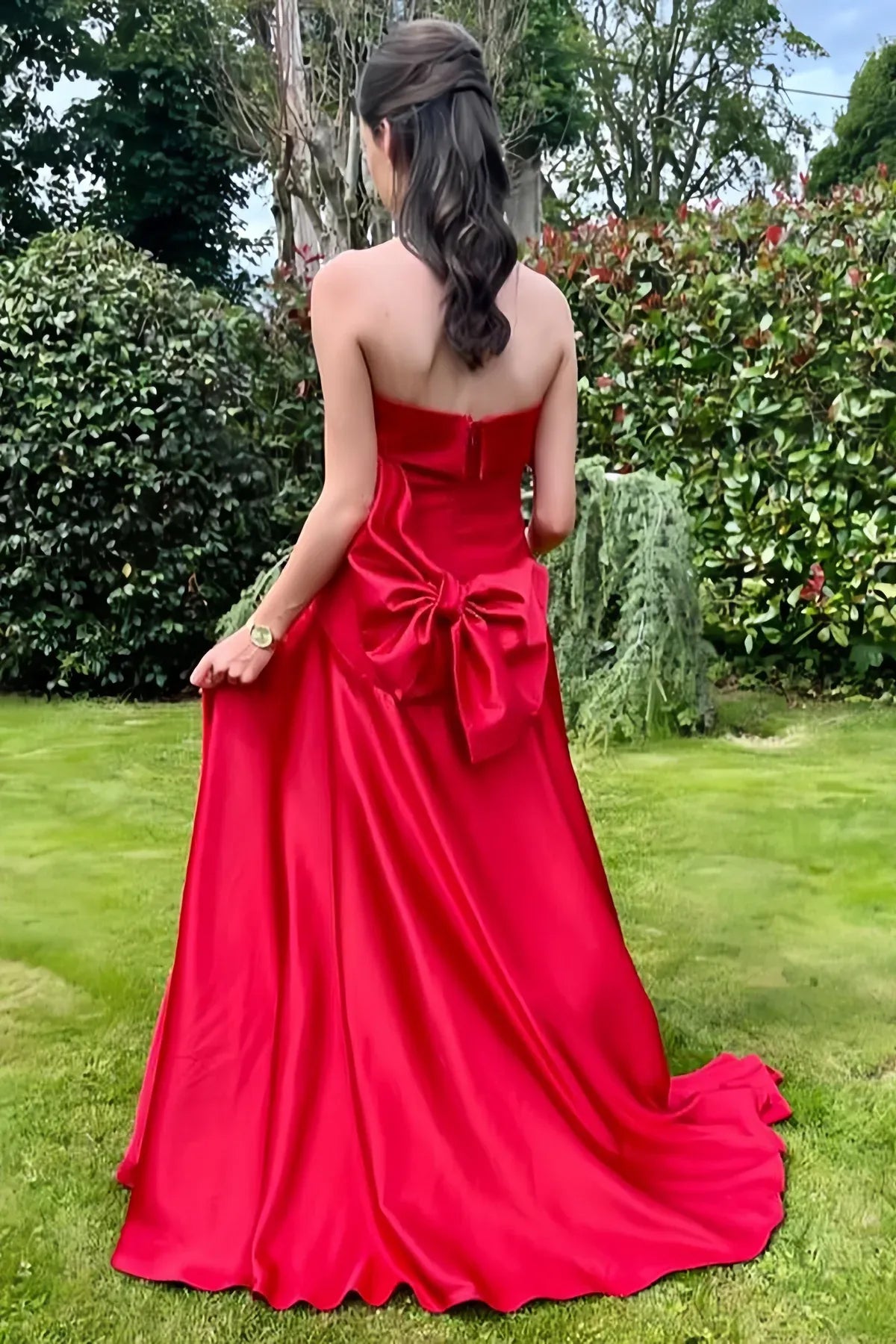Elegant A-Line Strapless Sleeveless Backless Satin Floor-Length Prom Dress
