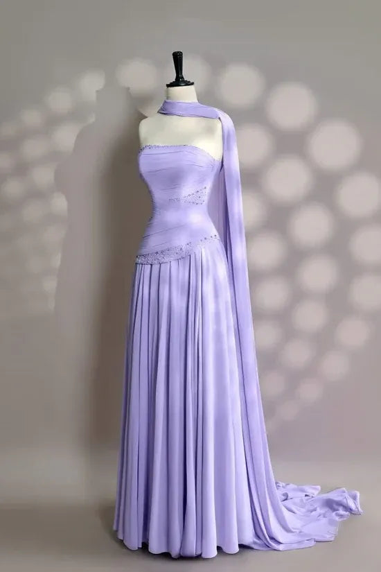 Elegant A-Line Strapless Sleeveless Tulle Pleated Floor-Length Prom Dress