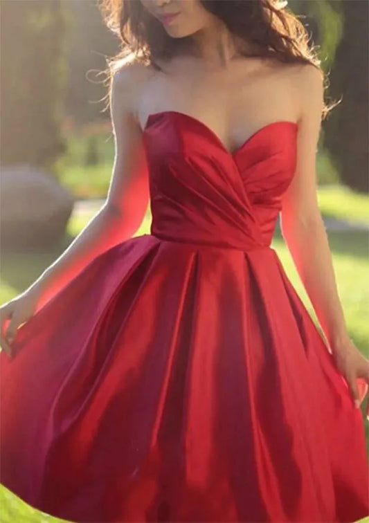 Elegant A-Line Sweetheart Strapless Ruched Satin Red Mini Homecoming Dress