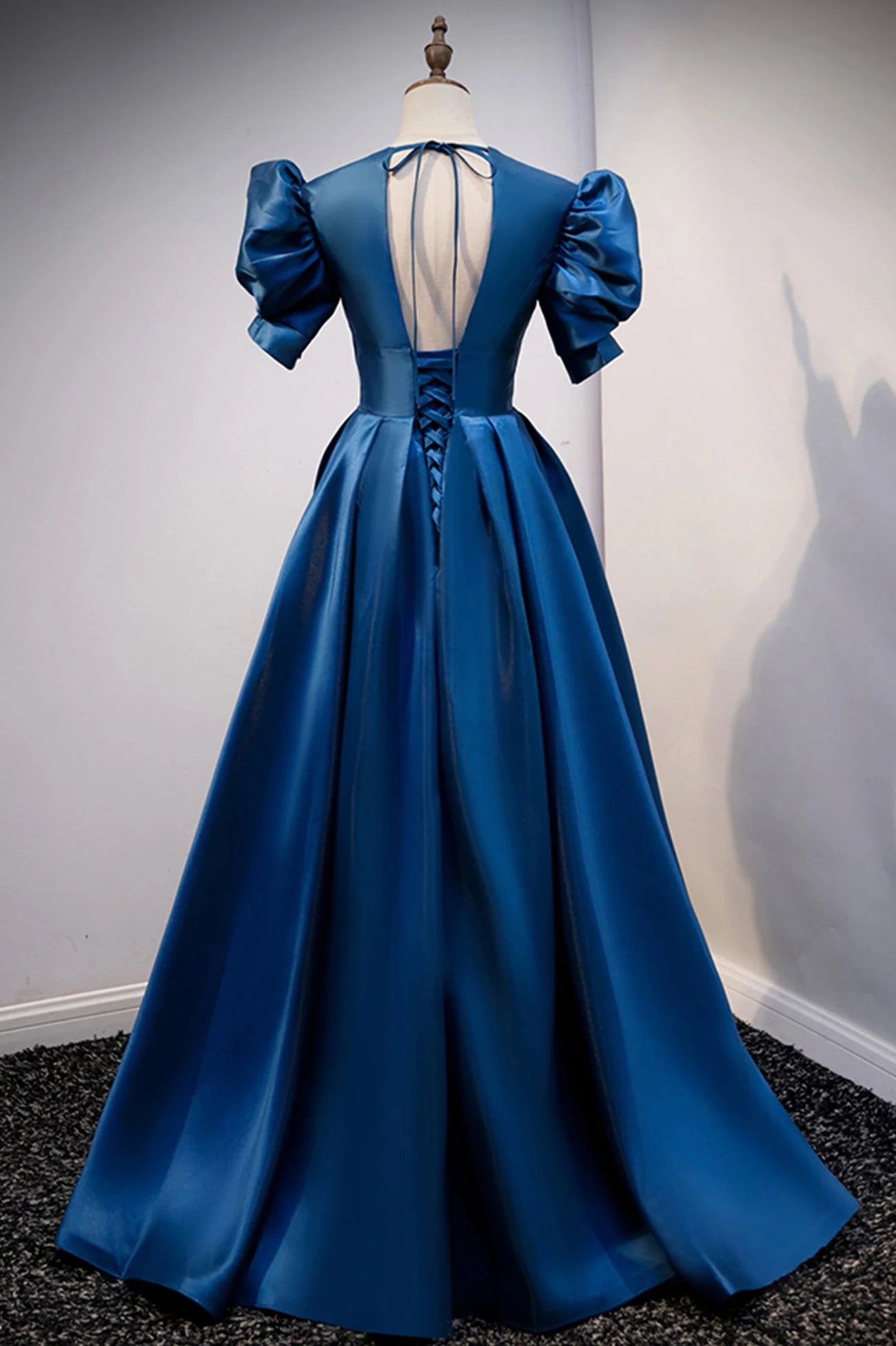 Elegant A-Line V-Neck Short Sleeve Lace Up Floor-Length Prom Dress
