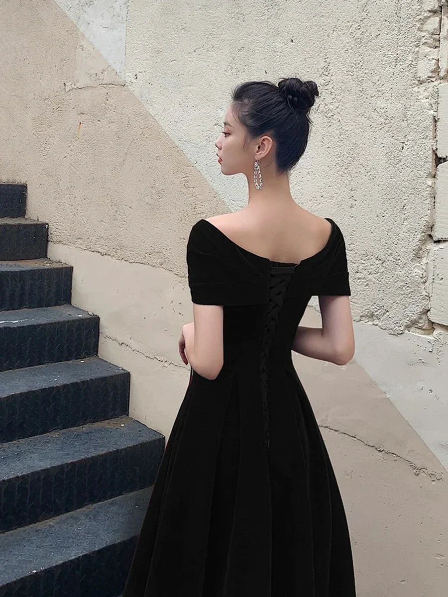 Elegant A-Line V Neck Short Sleeve Crisscross Back Tea-Length Homecoming Dress for female guests