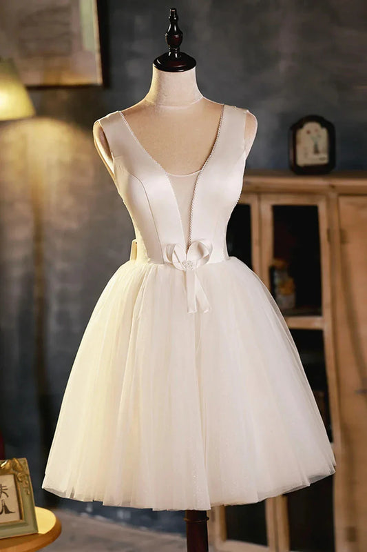Elegant A-Line V Neck Sleeveless Backless Short-Mini Homecoming Dress for ladies