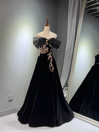 Elegant A-line Off Shoulder Sleeveless Lace Up Floor-Length Evening Dress