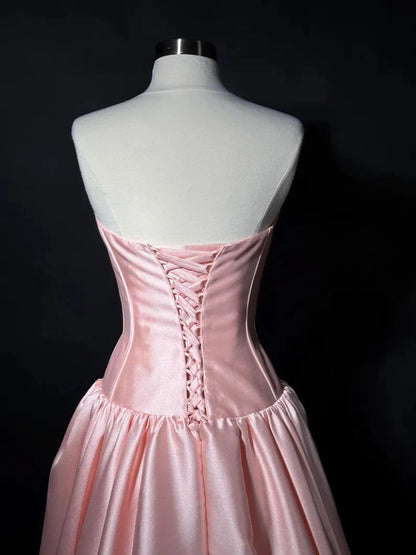 Elegant Ball Gown Strapless Sleeveless Pleated Satin Floor-Length Prom Dress