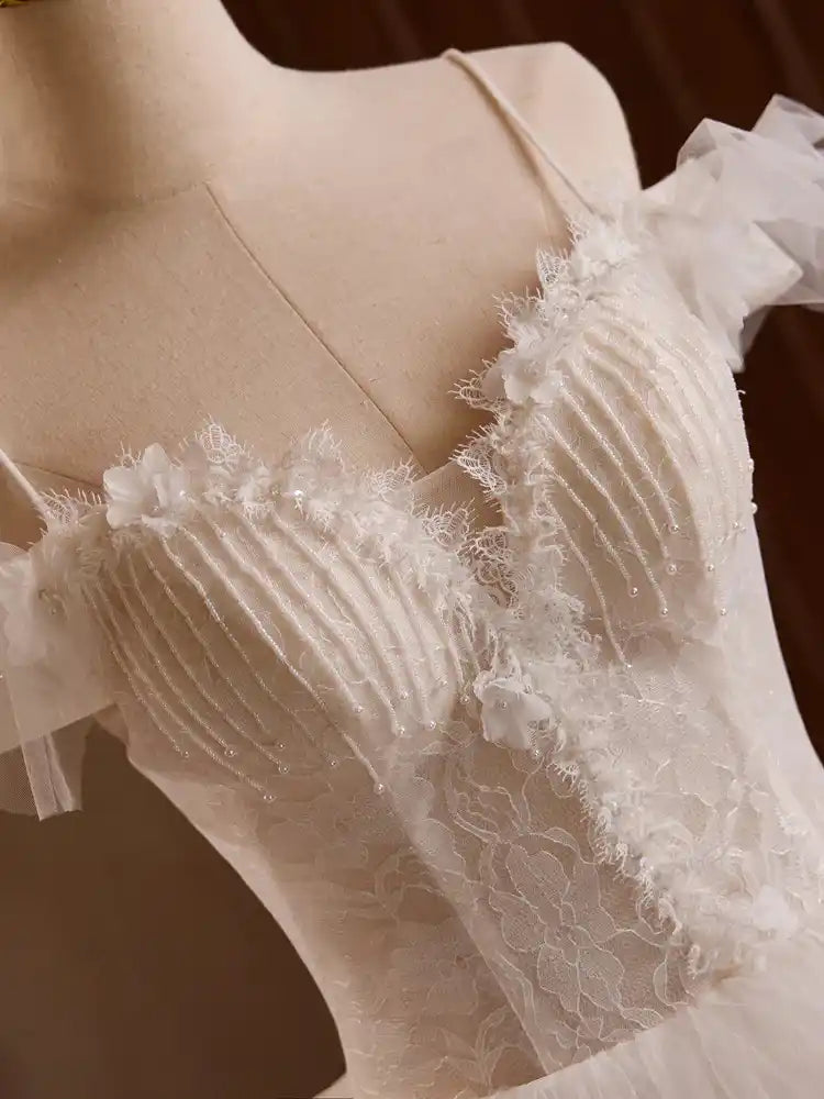 Elegant Layers Tulle Spaghetti Straps Beading Wedding Gowns