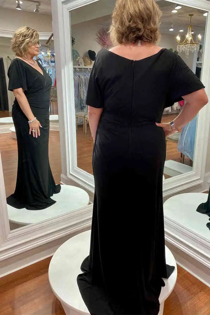 Elegant Long Chiffon V-Neck Black Mother of Bride Dress Short Sleeves