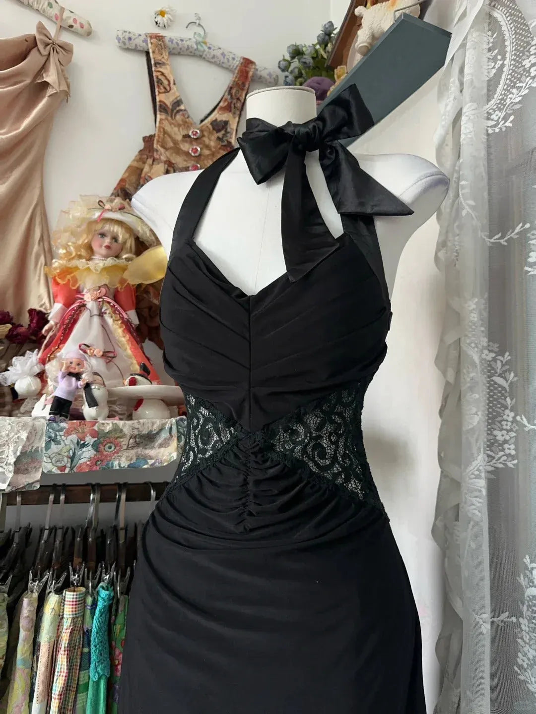 Elegant Mermaid/Trumpet V Neck Sleeveless Backless Lace Ankle-Length Prom Dress