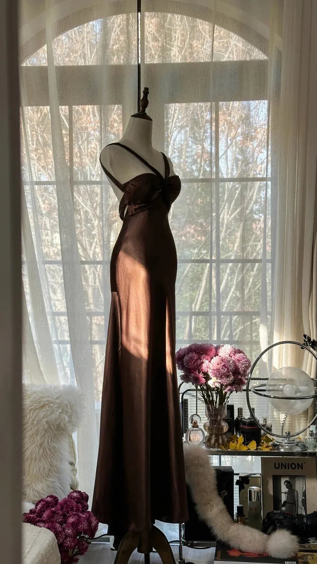 Elegant Mermaid V-Neck Sleeveless Bow-Back Chocolate Maxi Prom Dress for Women Custom