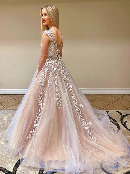 Elegant Scoop Neck Cap Sleeve Lace Champagne Floor-Length Prom Dress