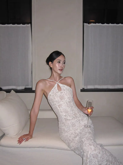 Elegant Sheath Halter Lace Ivory Evening Dress For Ladies Hot Sale