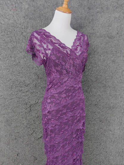 Elegant Sheath V-neck Cap-sleeved Lace Deep Purple Maxi Prom Dress for Women Ready to Ship