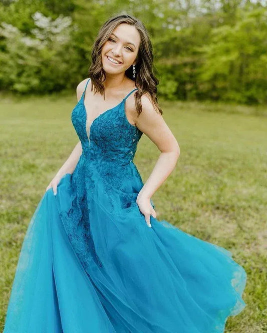 Elegant Tulle-Lace Maxi Evening Dress Teal Deep V Spaghetti Straps for Women