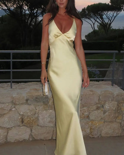 Elegant V Neck Sleeveless Fitted Satin Solid Color Floor Length Prom Dress