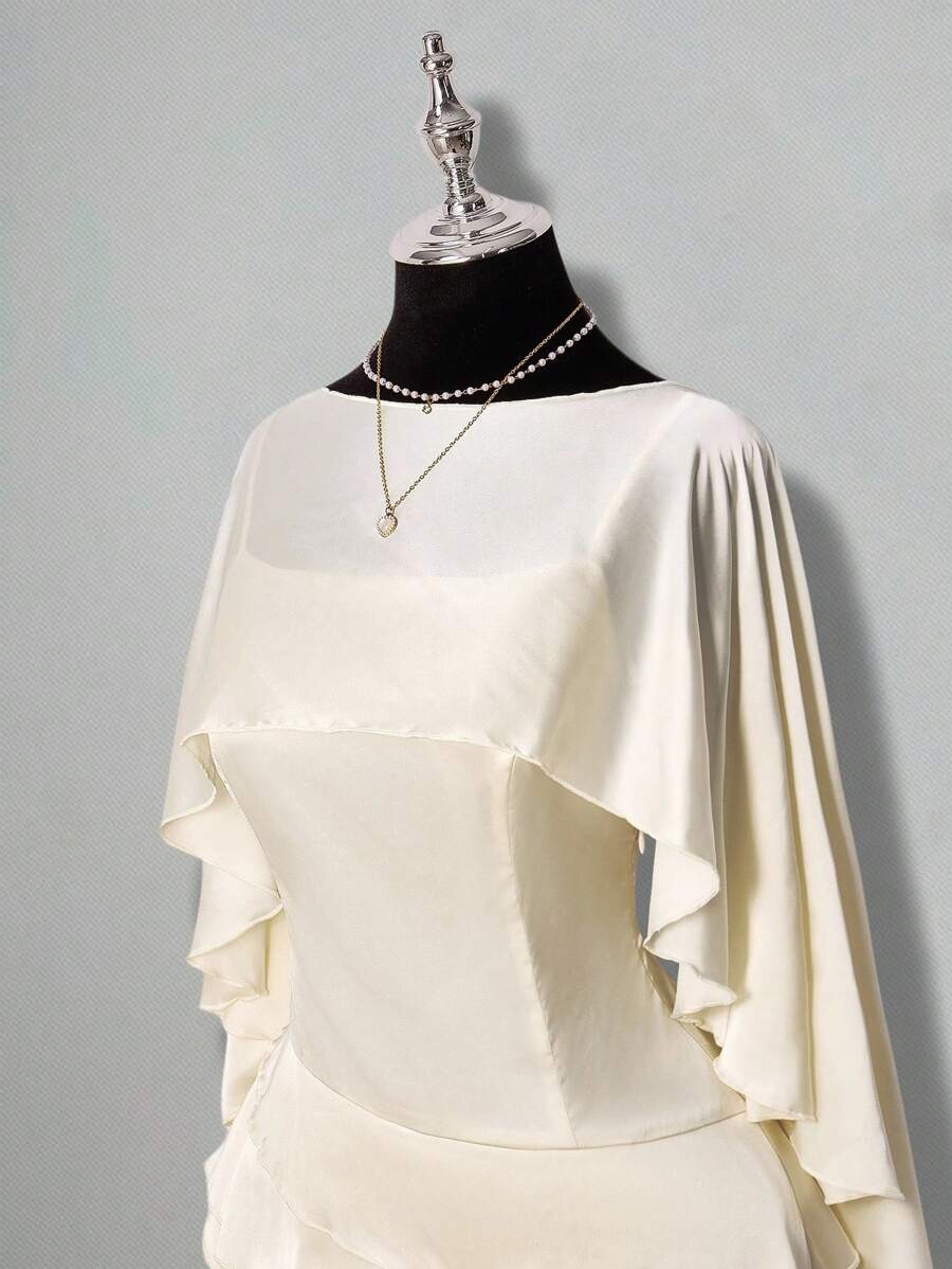 Elegant A-Line Boat Neck Cap Sleeves Tiered Ruffle Satin Ivory Mini Homecoming Dresses