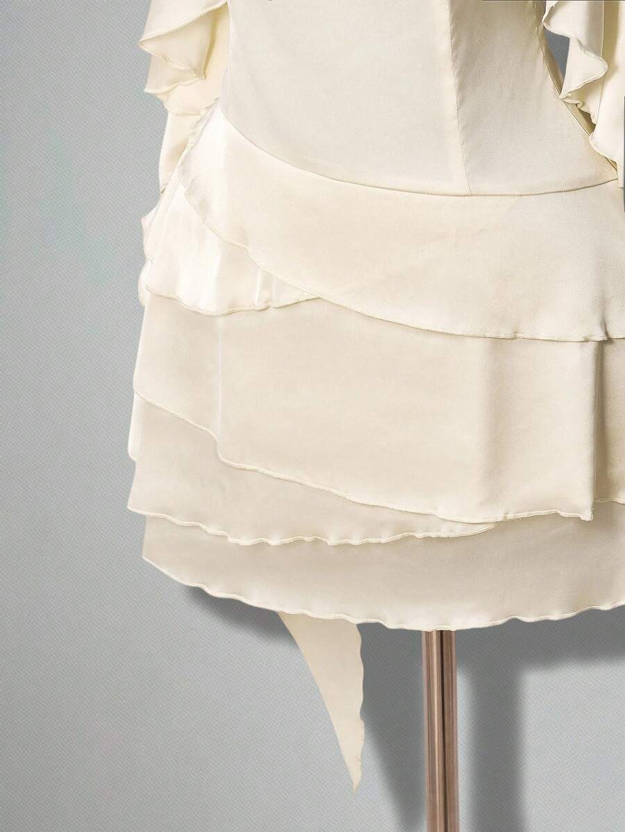 Elegant A-Line Boat Neck Cap Sleeves Tiered Ruffle Satin Ivory Mini Homecoming Dresses