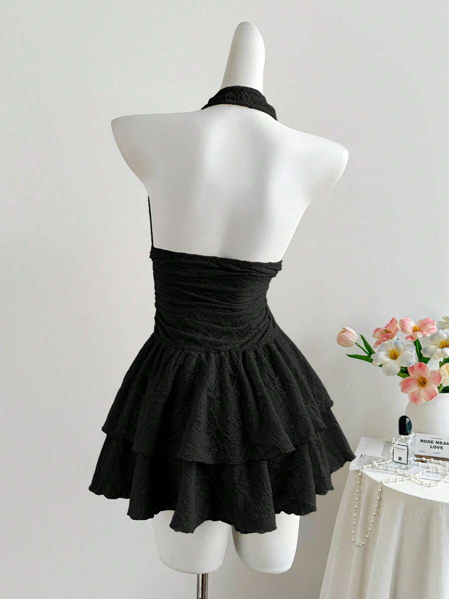 Elegant A-Line Halter V-Neck Ruched Tiered Ruffle Black Mini Homecoming Dresses