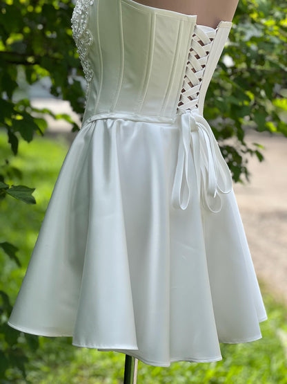 Elegant A-Line Strapless Beaded Satin Ivory Short Homecoming Dress With Applique