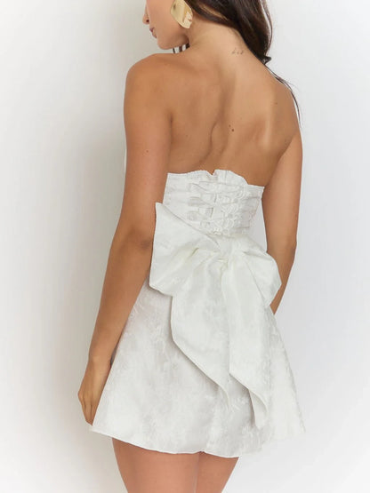 Elegant A-Line Strapless Bow-Back Jacquard White Mini Homecoming Dress