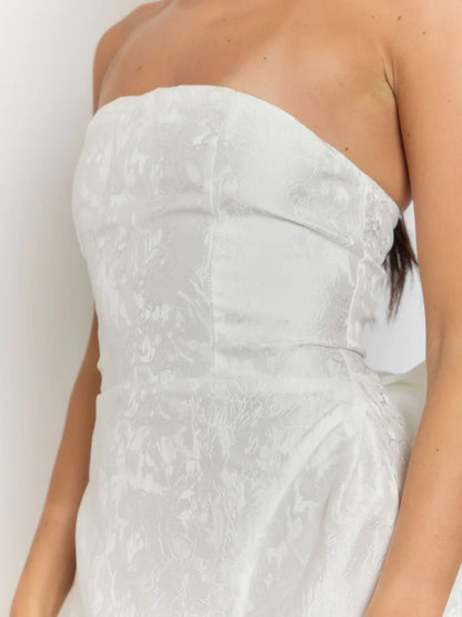 Elegant A-Line Strapless Bow-Back Jacquard White Mini Homecoming Dress