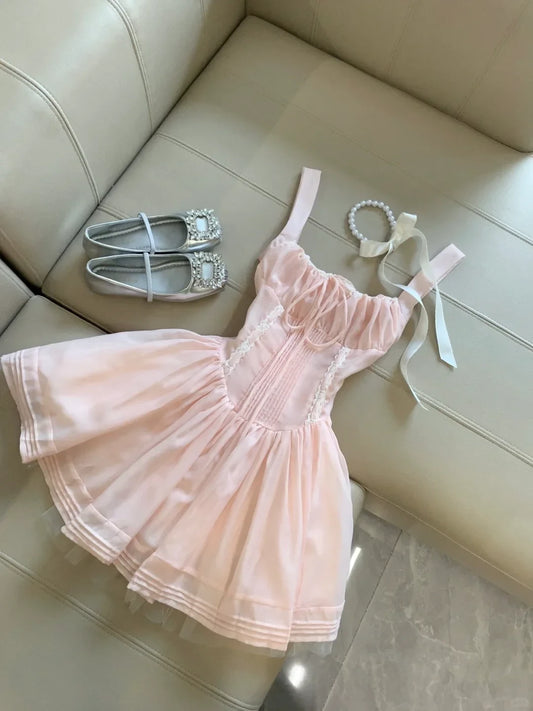 Elegant A-Line Sweetheart Neck Pleated Lace Pink Short Homecoming Dresses