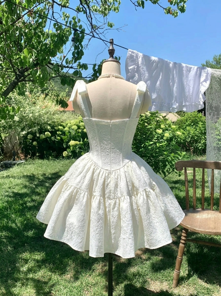 Elegant A-Line Sweetheart Puffy Textured Corset Ivory Mini Homecoming Dresses