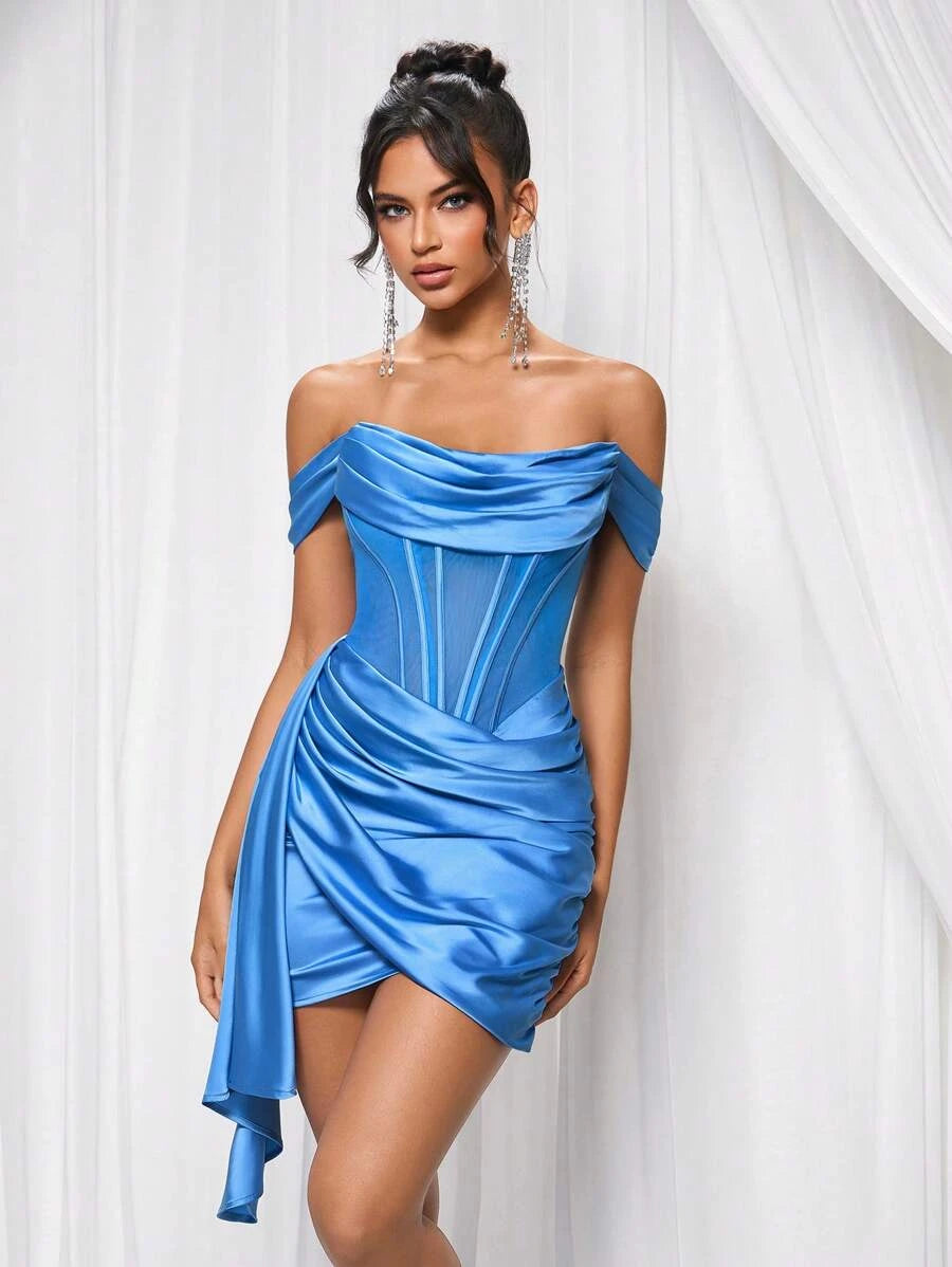 Elegant Bodycon Off-Shoulder Corset Ruched Satin Royal Blue Mini Homecoming Dresses